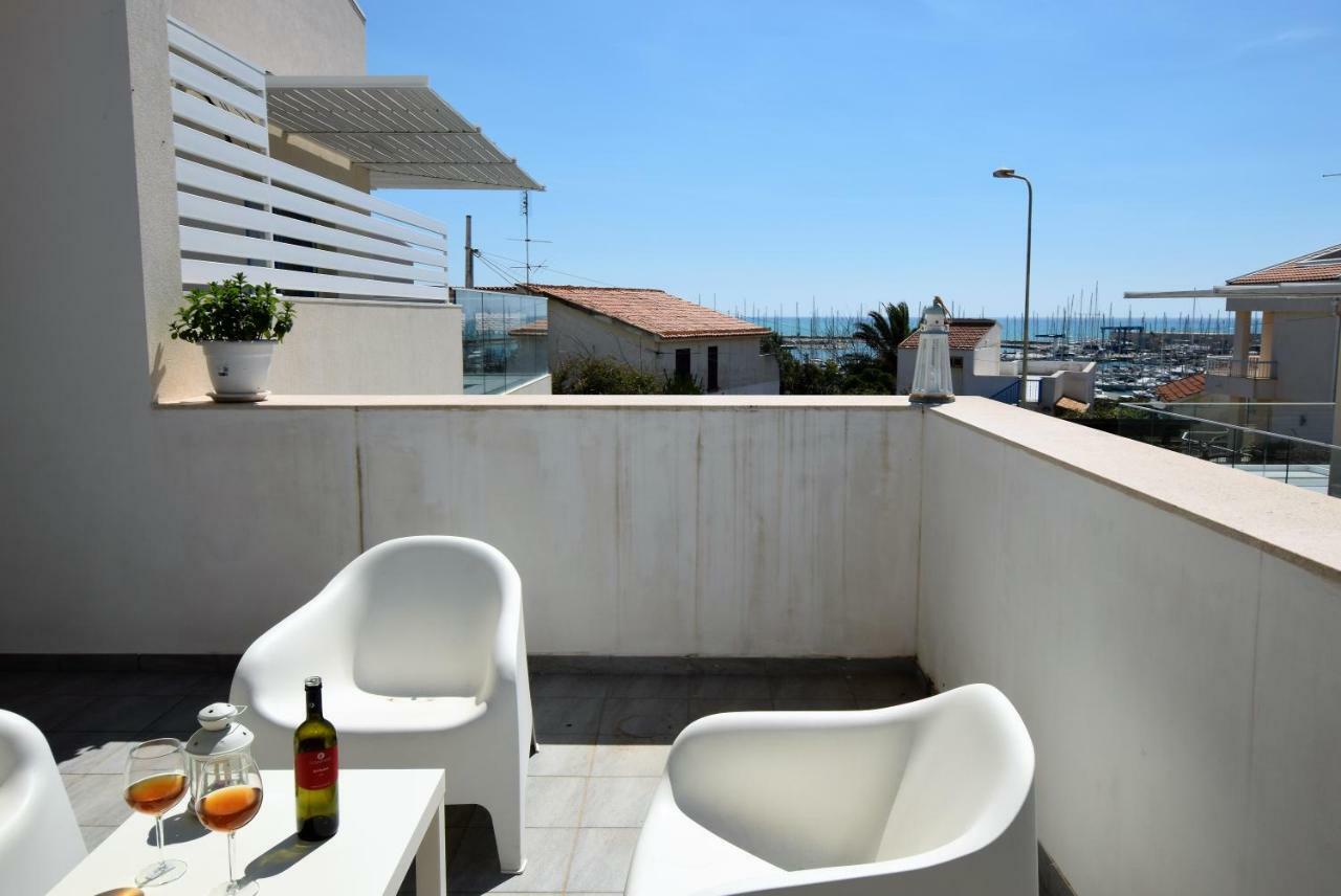 DELPOSTO Marina di Ragusa PRL Esterno foto